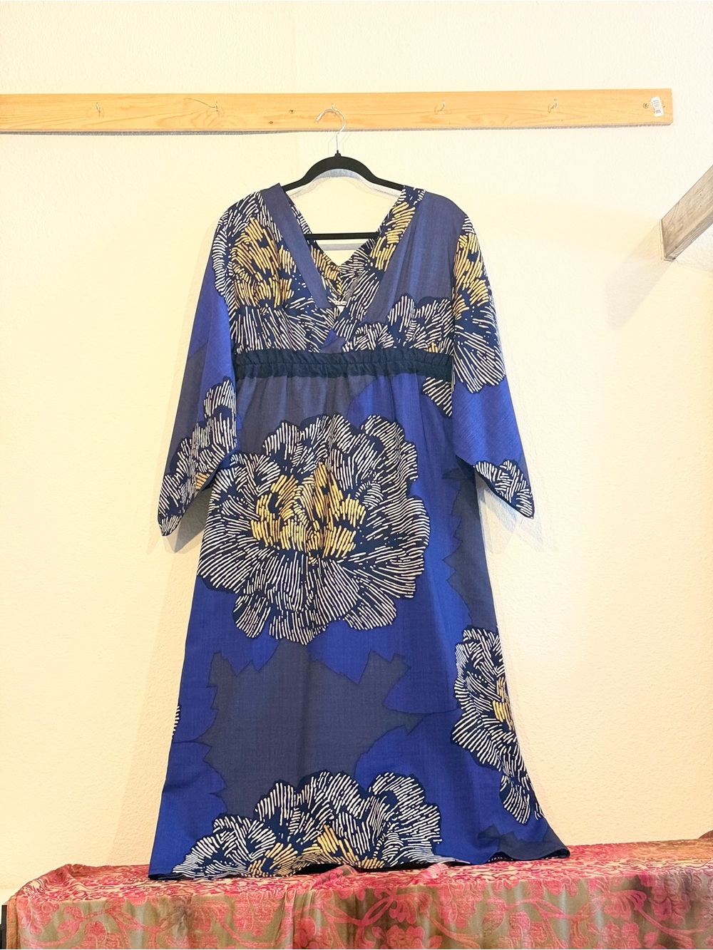 Blue Floral V-Neck Maxi Dress